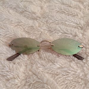 Rounded Green Reflective Shades